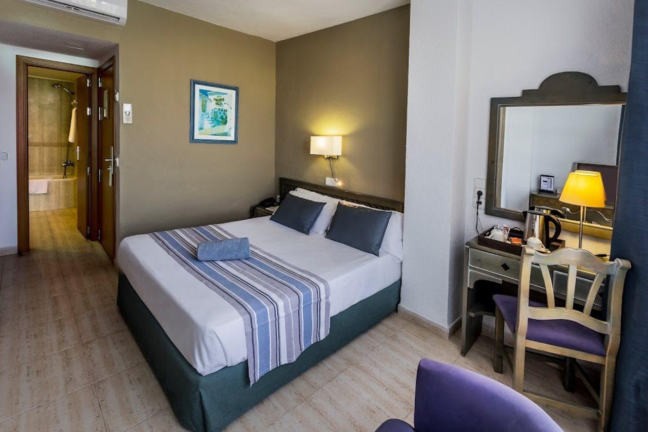 Catalonia Ses Estaques - Adults Only Hotel Santa Eularia des Riu Eksteriør billede